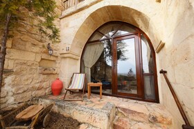 4ODA Cave House Boutique