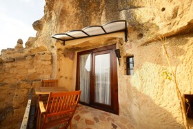 4ODA Cave House Boutique
