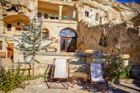 4ODA Cave House Boutique