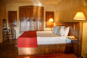 4ODA Cave House Boutique