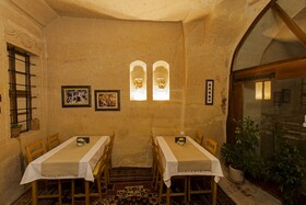 4ODA Cave House Boutique