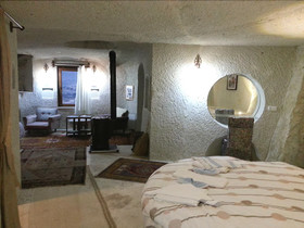 Akkoy Evleri Cave Hotel