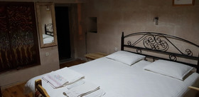 Akkoy Evleri Cave Hotel