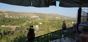 Akkoy Evleri Cave Hotel