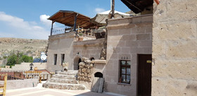 Akkoy Evleri Cave Hotel