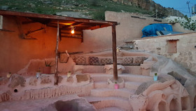 Akkoy Evleri Cave Hotel