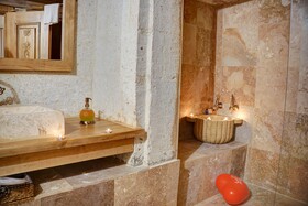 Alfa Cave Hotel