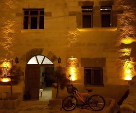 7 Oda Kapadokya Cave House