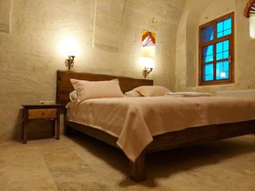 Armesos Cave Hotel