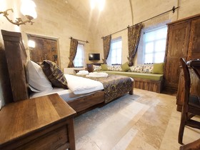 Armesos Cave Hotel