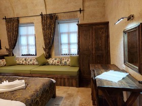 Armesos Cave Hotel