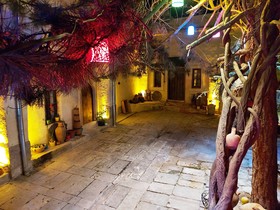 Armesos Cave Hotel