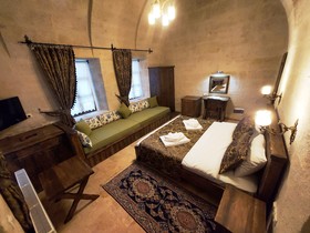 Armesos Cave Hotel