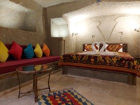 Armesos Cave Hotel
