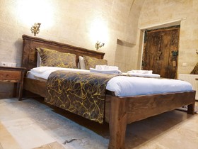 Armesos Cave Hotel