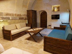 Armesos Cave Hotel