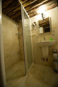 Valley Inn Cave - Boutique Class