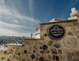 Carna Cave Hotel