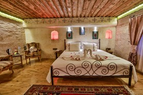 Casia Cave Suites