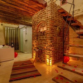Casia Cave Suites