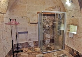Cave Konak