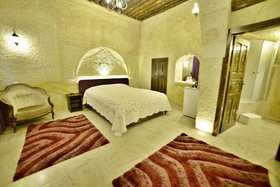 Dedeli Konak Cave Hotel