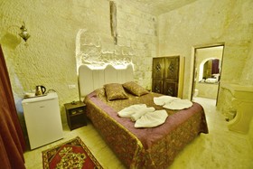 Dedeli Konak Cave Hotel
