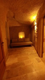 Evanthia Cave Suites