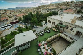 Fresco Cave Suites & Mansions