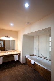 Fresco Cave Suites & Mansions