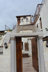 Glamada Cave Suite