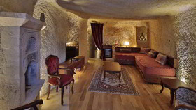 Golden Cave Suites