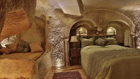 Golden Cave Suites