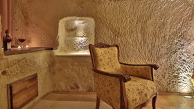 Golden Cave Suites
