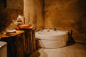 Helios Cave Hotel