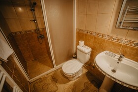 Helios Cave Hotel