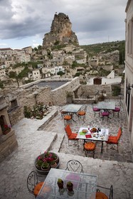Hezen Cave Hotel