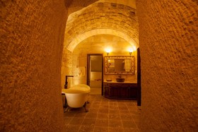 Kayakapi Premium Caves