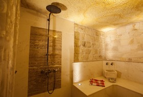 Kayakapi Premium Caves