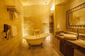 Kayakapi Premium Caves