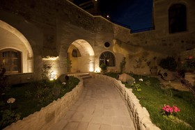 Kayakapi Premium Caves