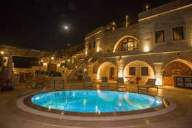 Kayakapi Premium Caves