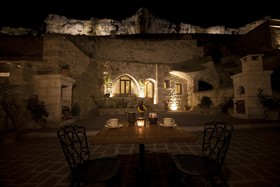 Kayakapi Premium Caves
