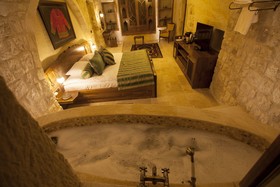 Kayakapi Premium Caves