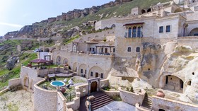 Kayakapi Premium Caves