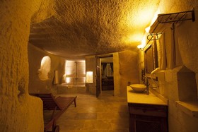 Kayakapi Premium Caves