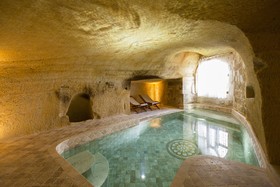 Kayakapi Premium Caves