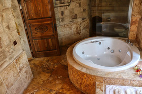 Kemerhan Cave Suites
