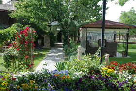 Melis Cave Hotel