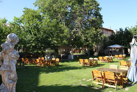 Melis Cave Hotel